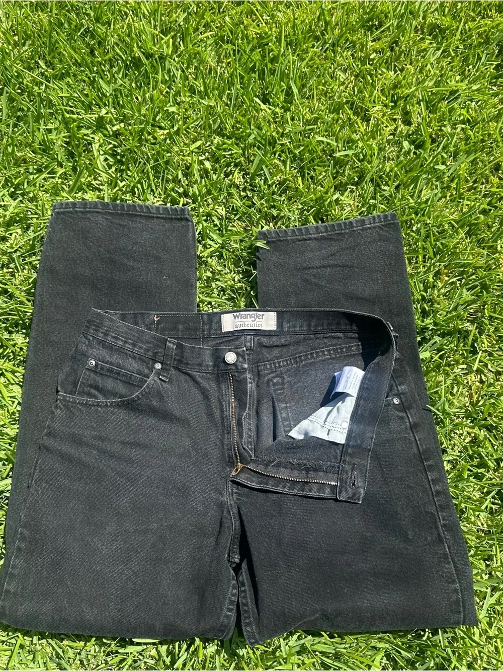 Vintage Wrangler Men's Black Straight Jeans Clean Classic Denim Size 33x30
